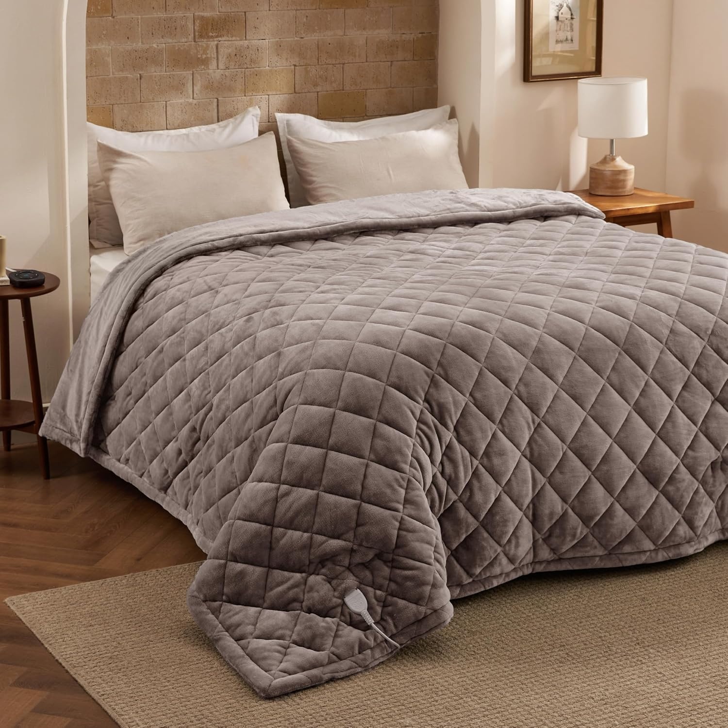 image:imageBedsure Quilted Heated Blanket Queen Size Filled for Extra Warmth Taupe11 Taupe Diamond