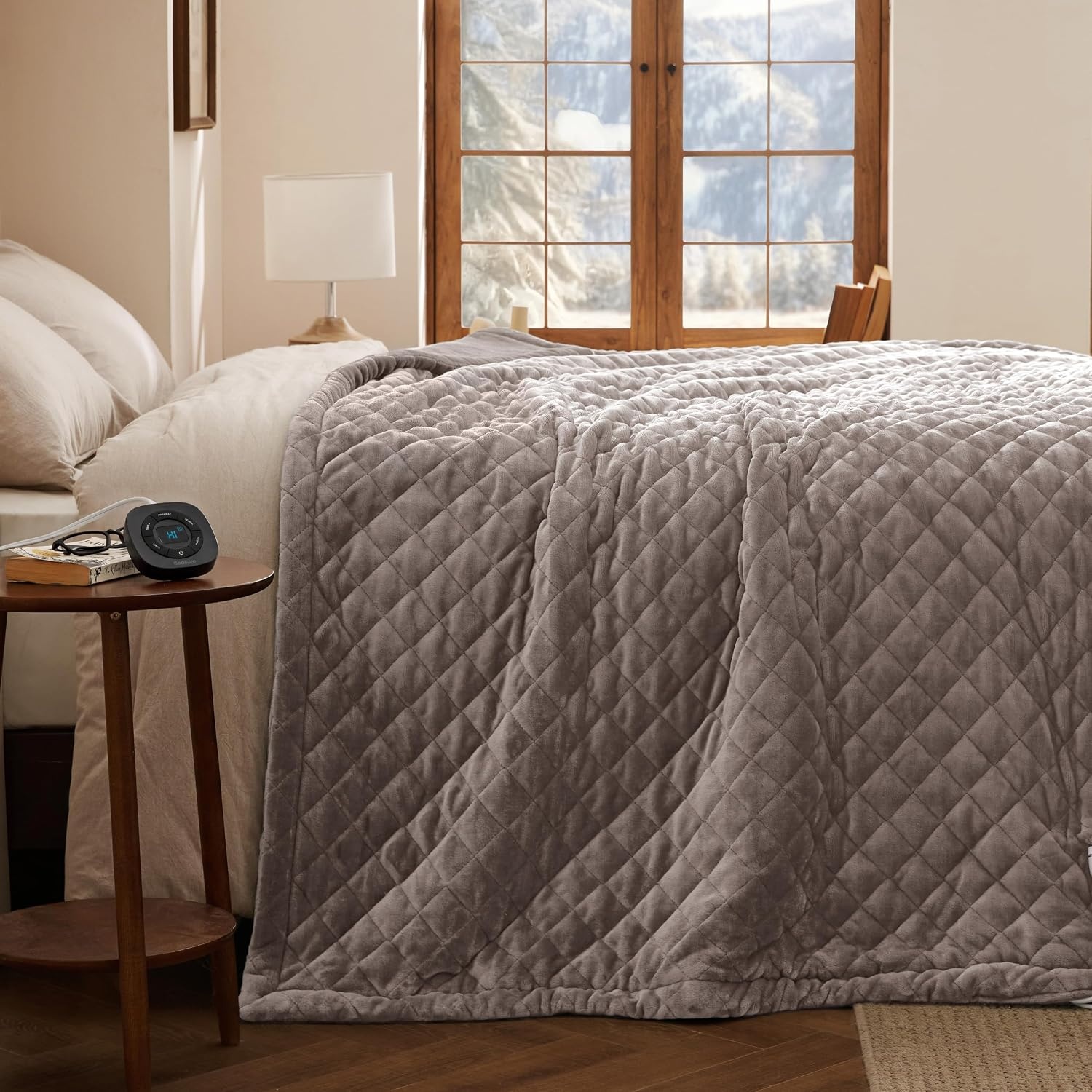 image:imageBedsure Quilted Heated Blanket Queen Size Filled for Extra Warmth Taupe11 Taupe Diamond
