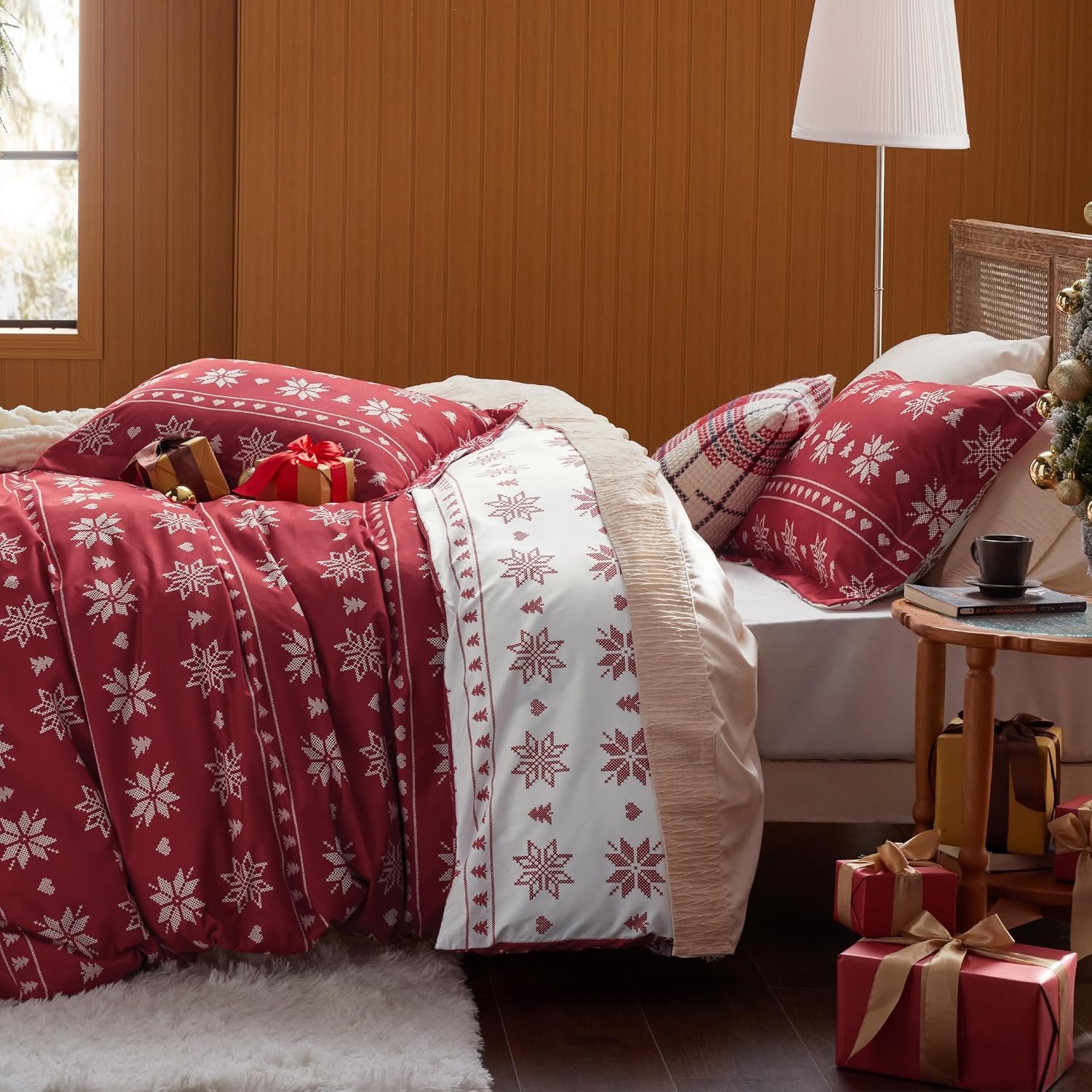 image:imageBedsure Christmas Duvet Cover Queen Size Reversible Bedding Collection with a Festive Wishes Pattern Includes 1 Duvet Cover and 2 Pillow Shams Queen Christmas Wishes04 Snowflake No Comforter